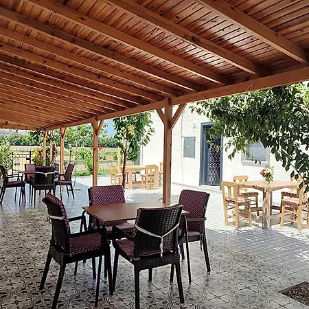 Hotel Geyikli Sahilde 1+1 Orta Kat A1 2*