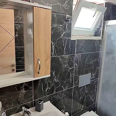 Hotel Geyikli Sahilde 1+1 Orta Kat A1 2*
